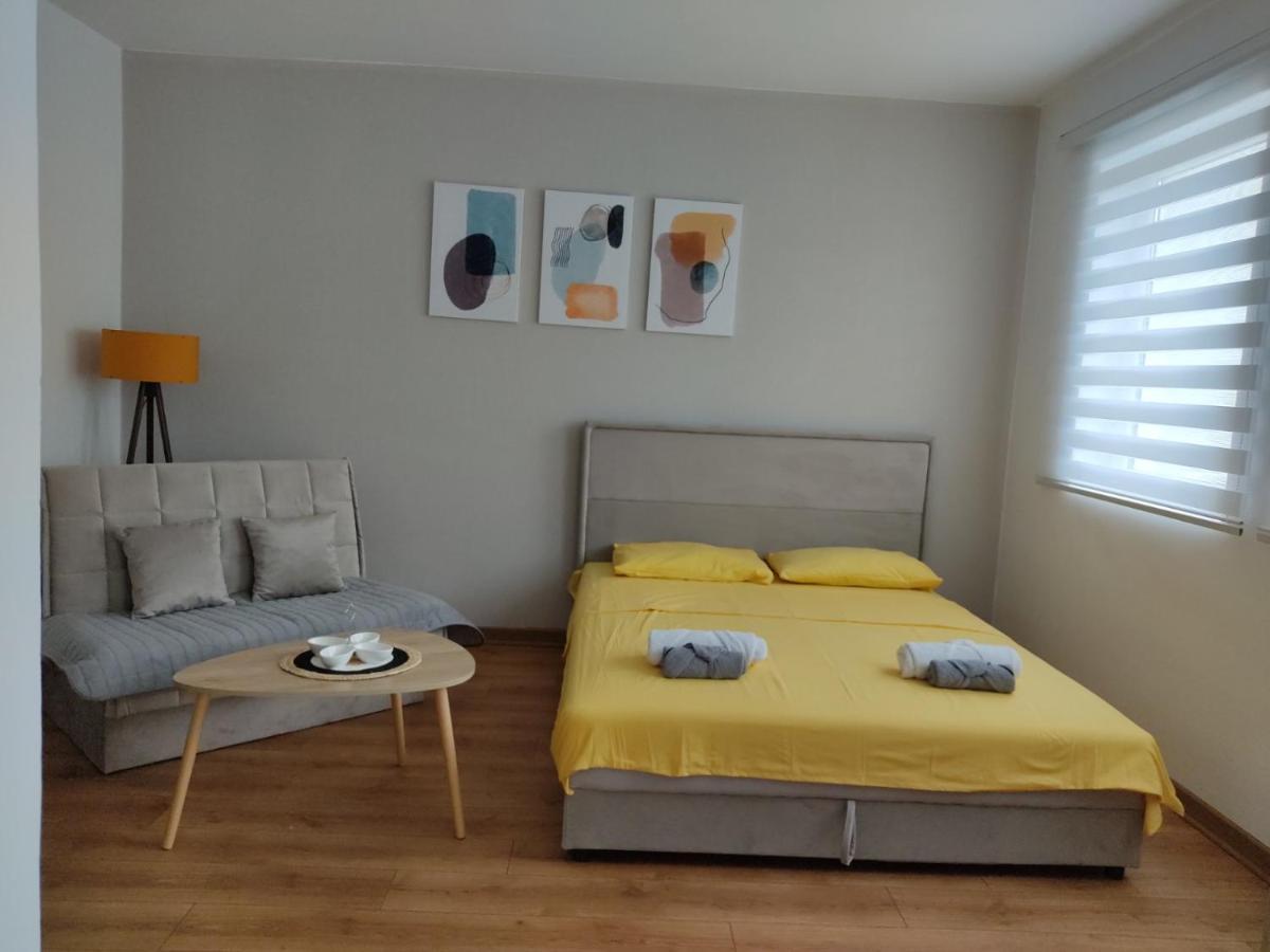 Apartman Andjela بلوزين المظهر الخارجي الصورة