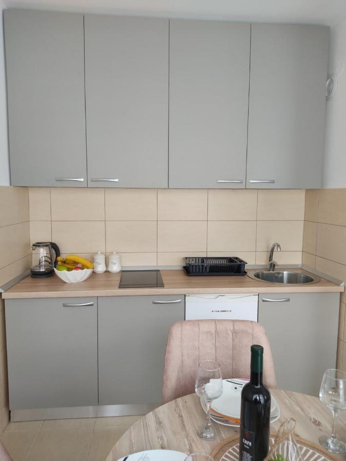 Apartman Andjela بلوزين المظهر الخارجي الصورة